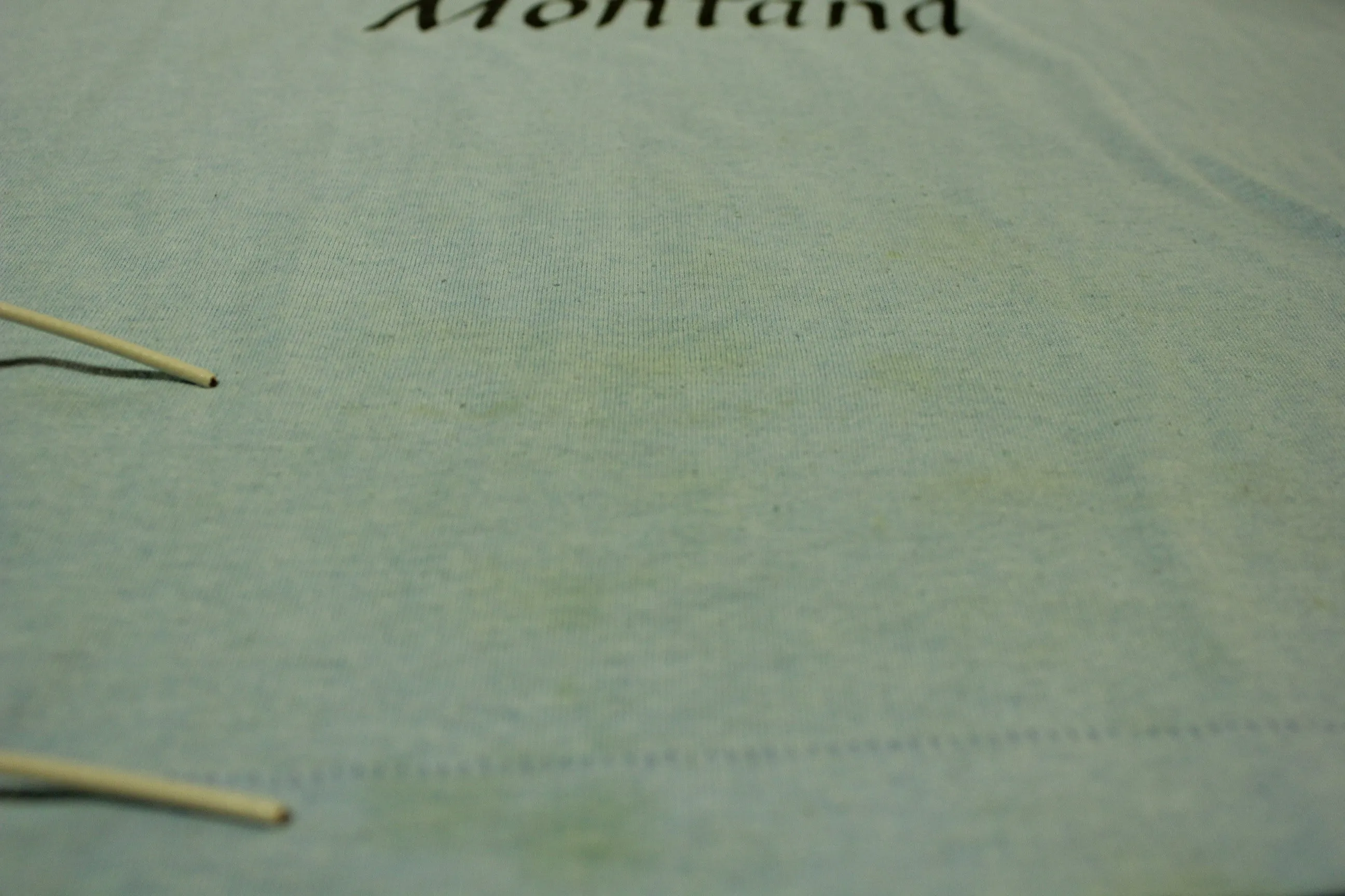 1986 Montana Elk Vintage 50/50 T-Shirt Graphic Tee Soft Thin