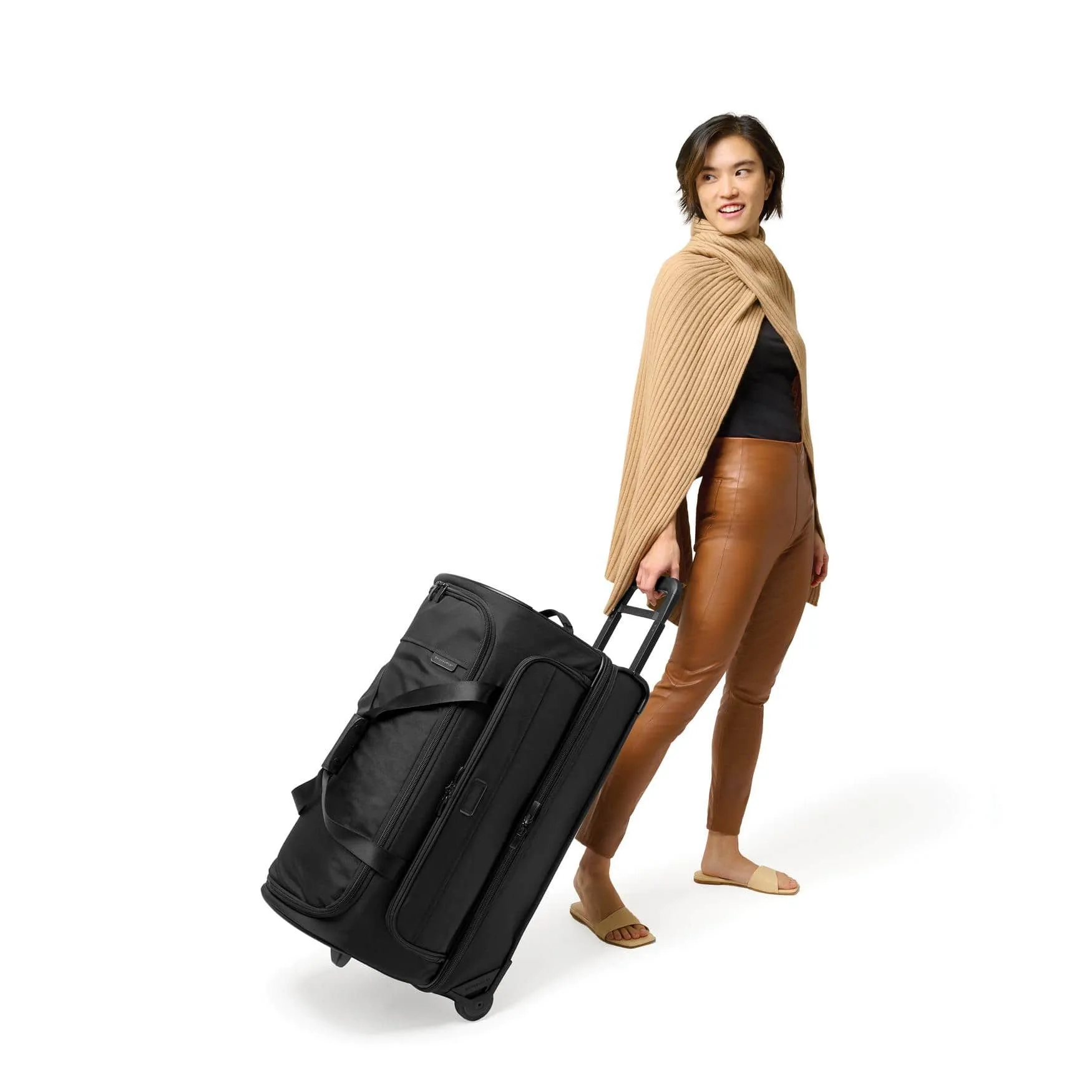 Baseline Medium 2-Wheel Duffle