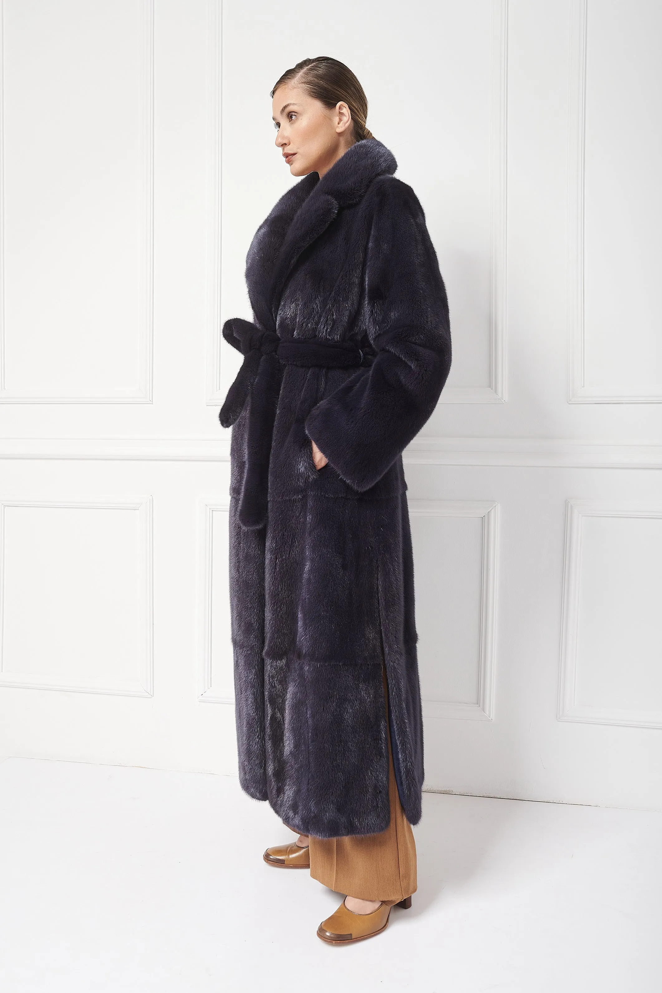 Cozy Long Mink Coat with English Collar