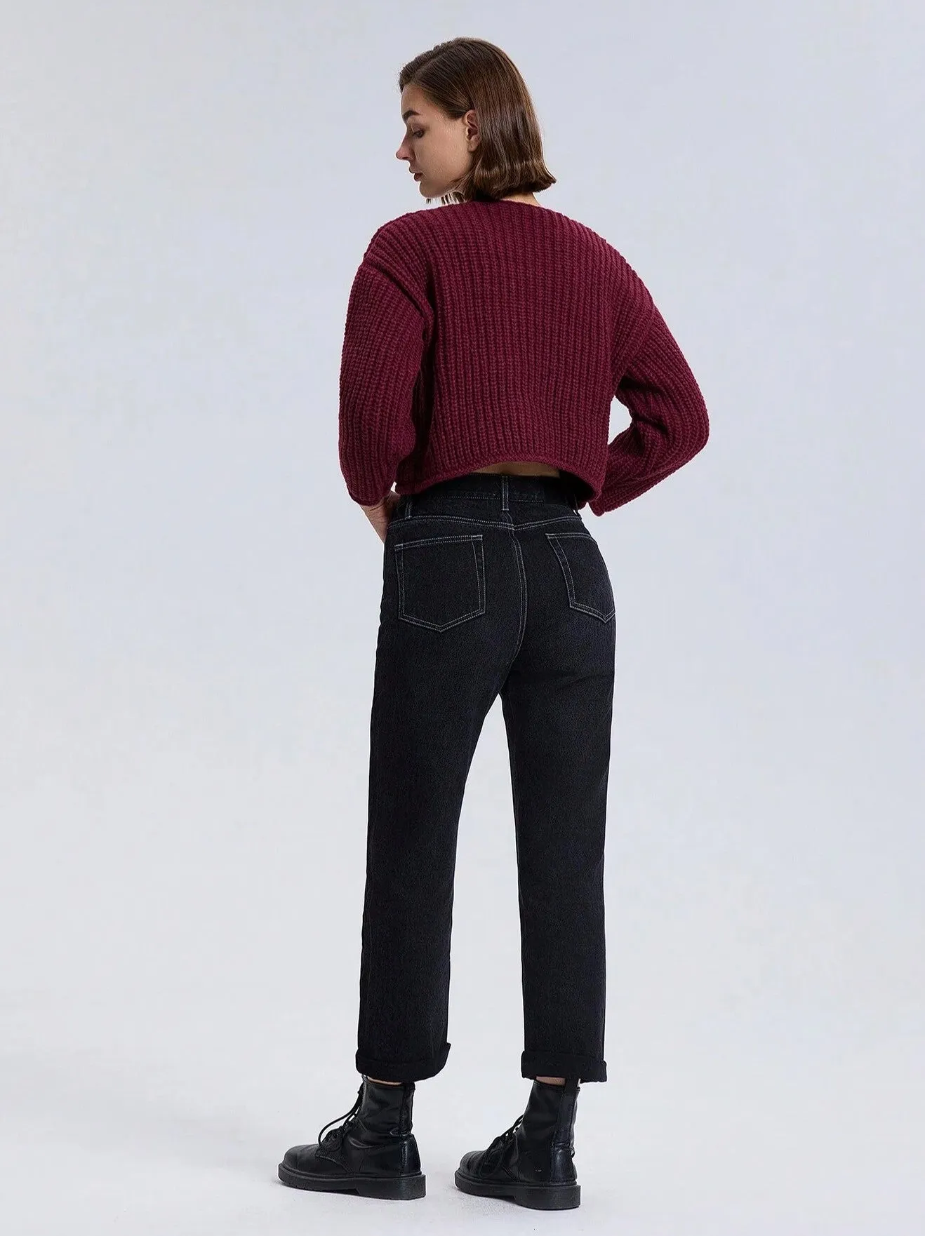 Donni Cropped Knit Cardigan in Maroon