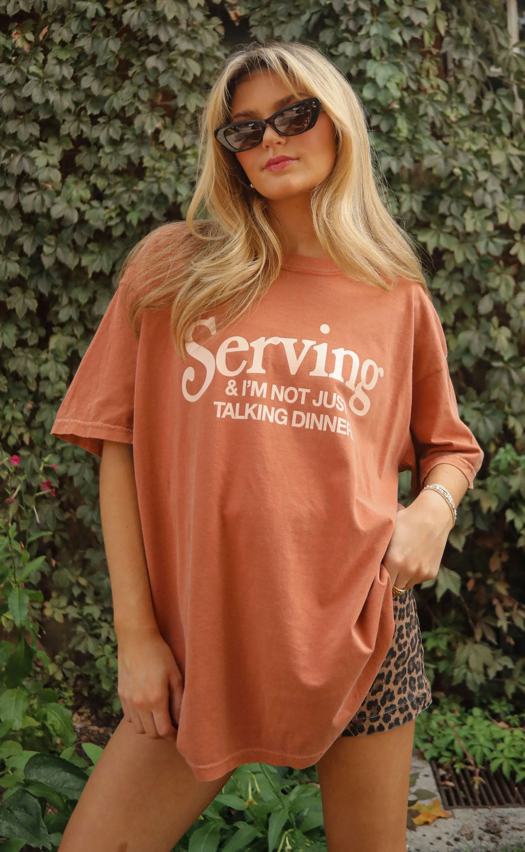 friday   saturday: serving t shirt
