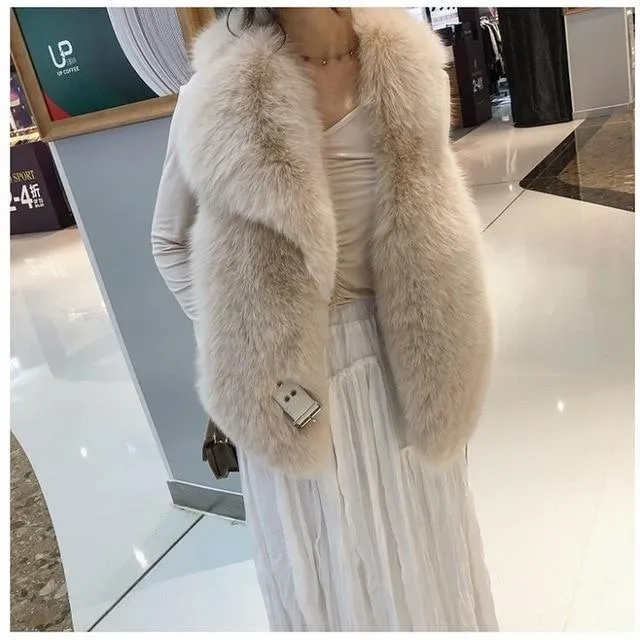 Luxurious Fox Fur Vest – Elegant High Street Fashion for Winter