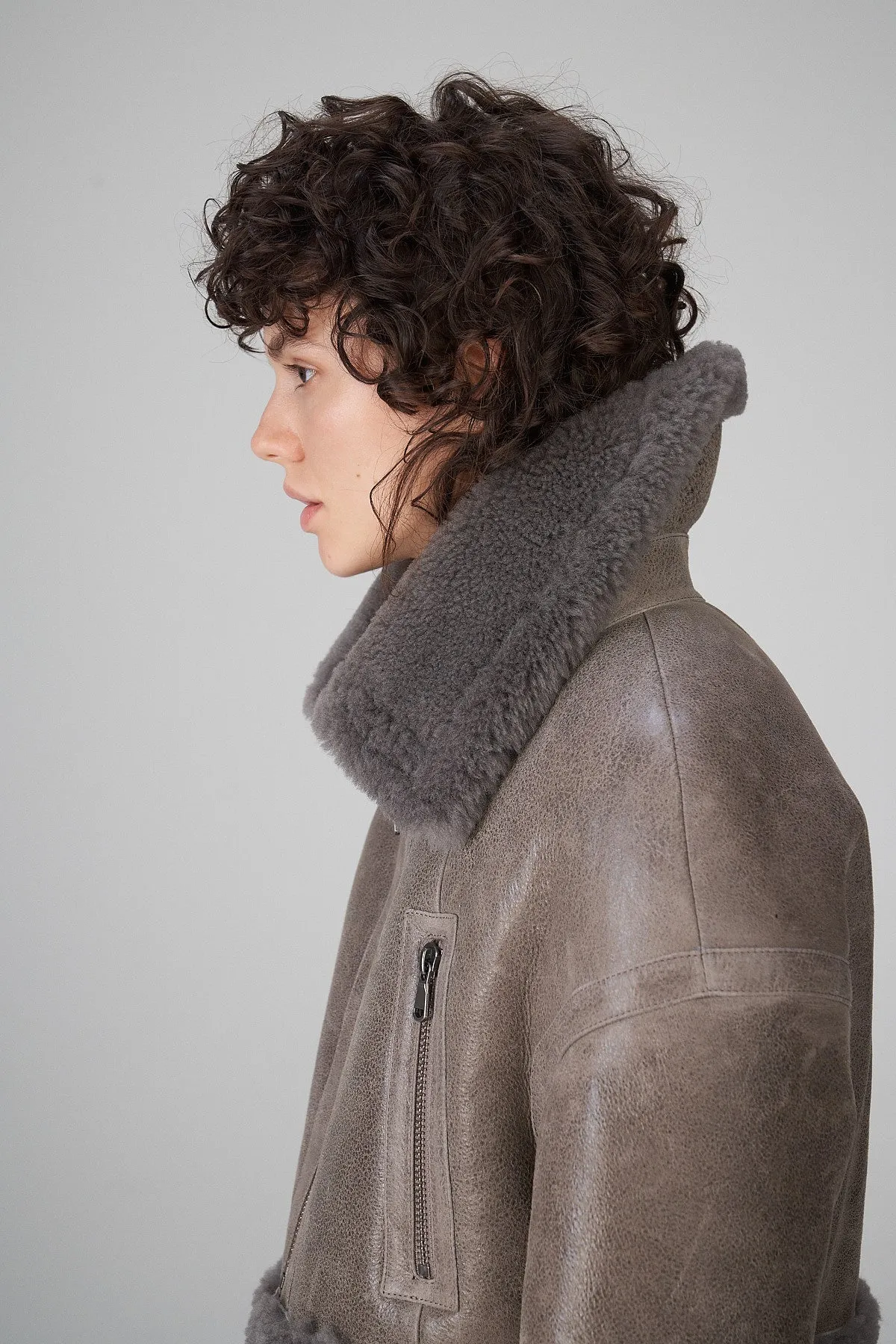 Mari - Grey Shearling Jacket