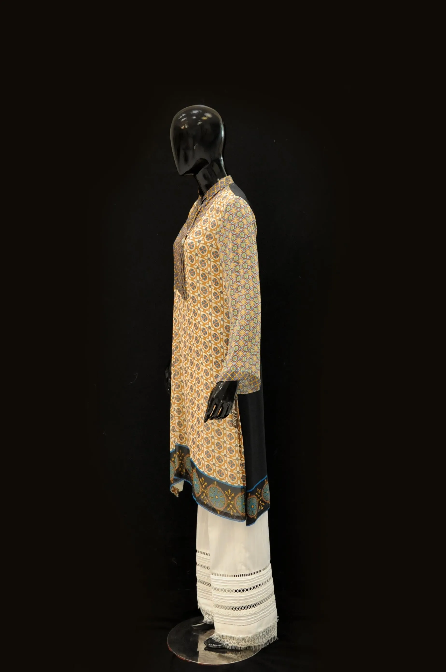 (SKU-671)-Only Shirt