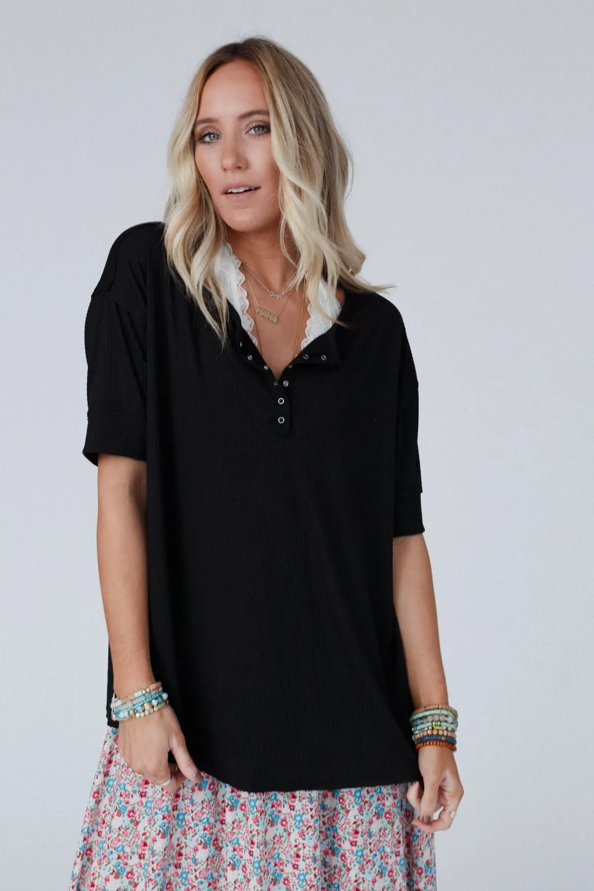 The Nest Leila Ribbed Henley Top - Black