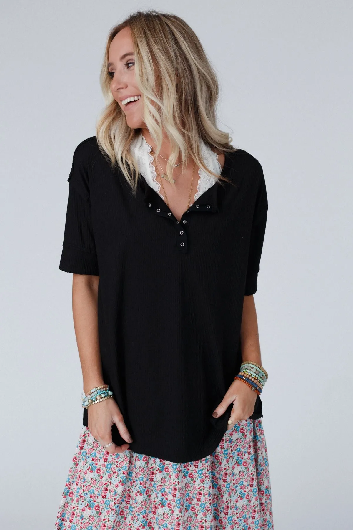 The Nest Leila Ribbed Henley Top - Black