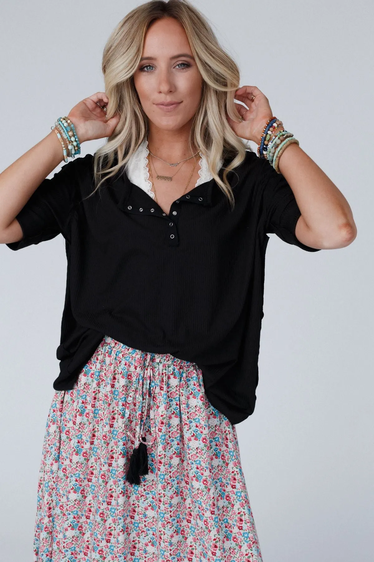 The Nest Leila Ribbed Henley Top - Black
