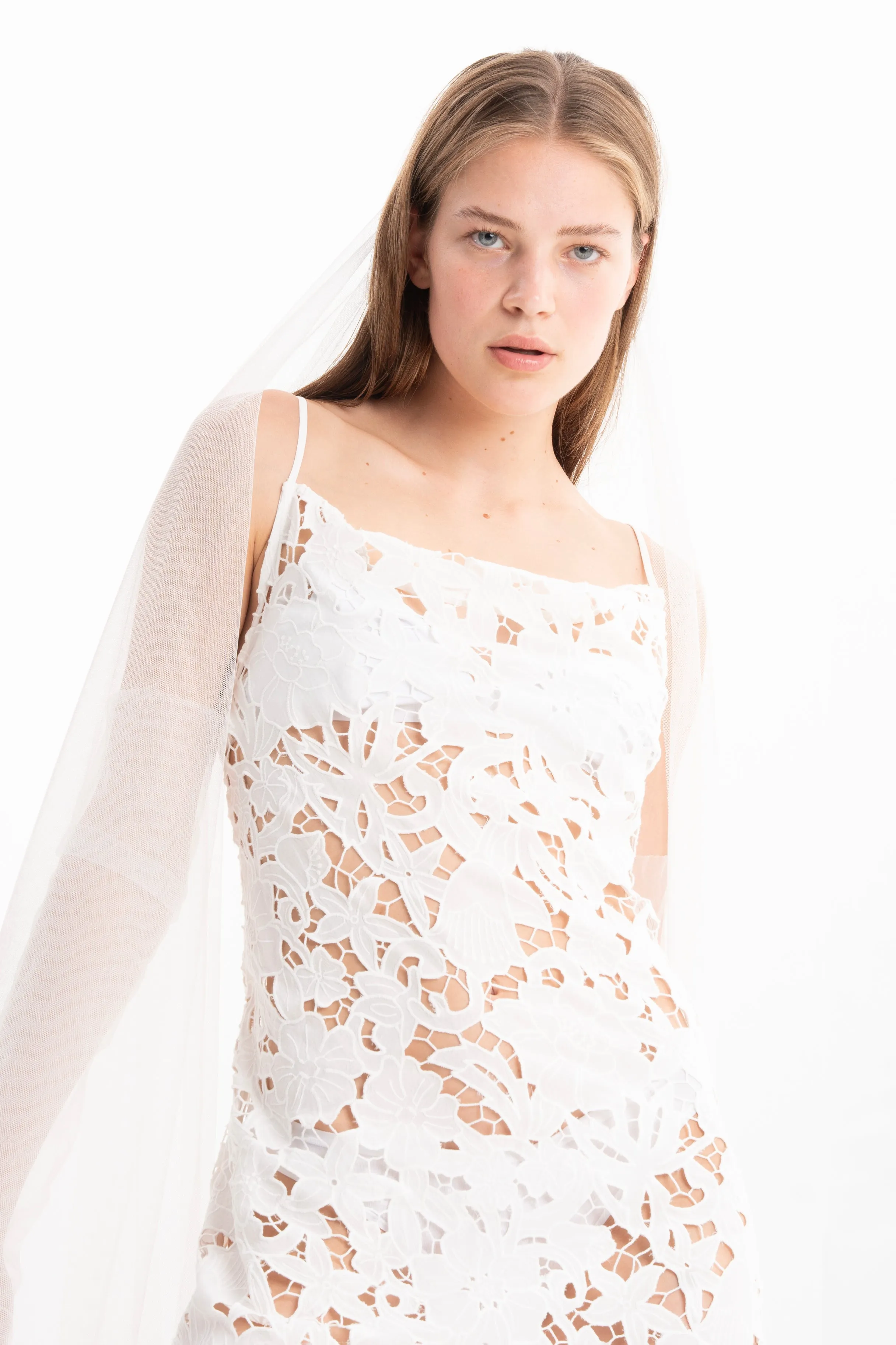 WHITE EMBROIDERED STRAP DRESS WITH PEPLUM