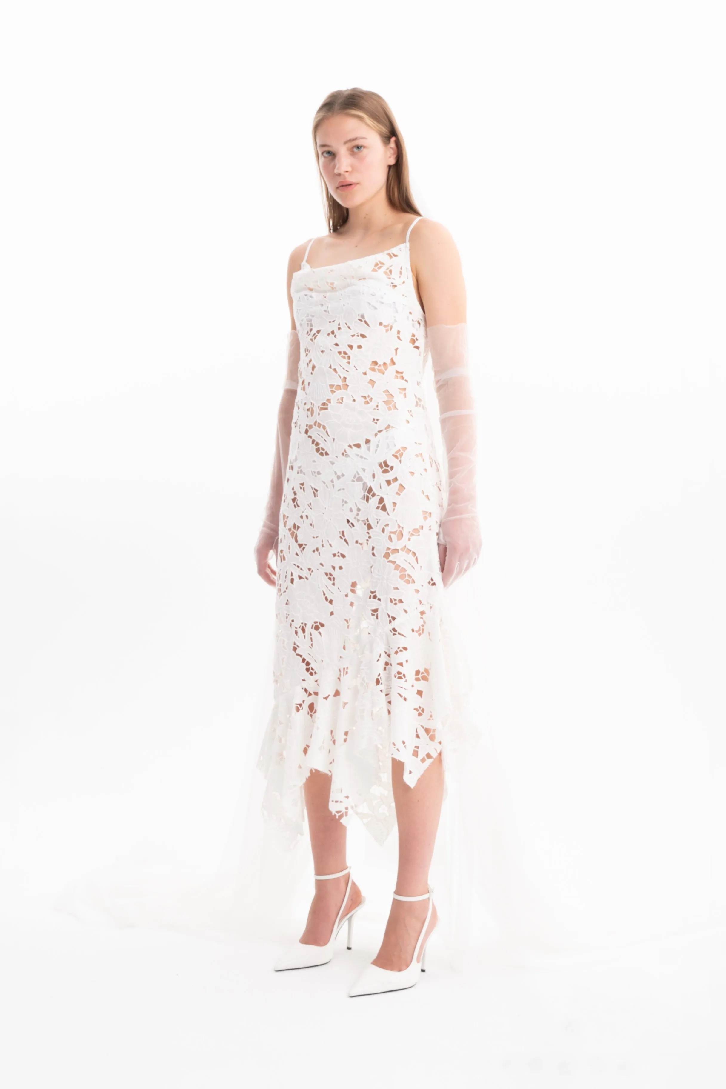 WHITE EMBROIDERED STRAP DRESS WITH PEPLUM