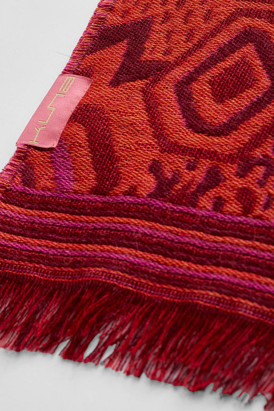Wife Scarf Baby Alpaca Color Fucsia