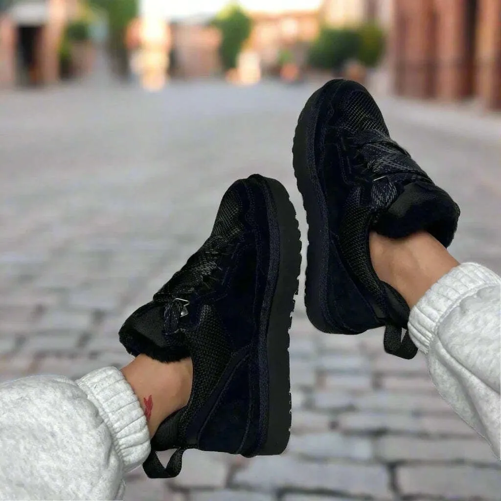 Women's Lowmel Sneaker